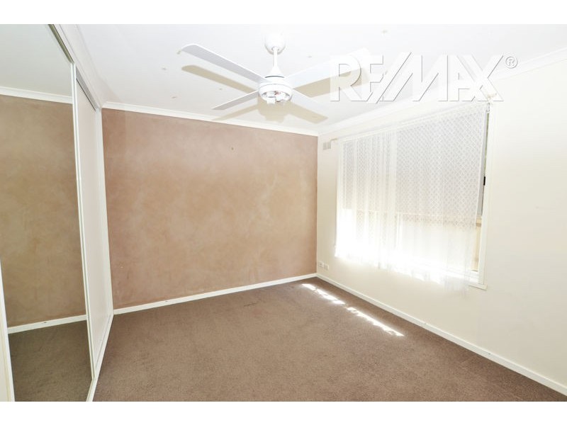 9 James St, Junee NSW 2663