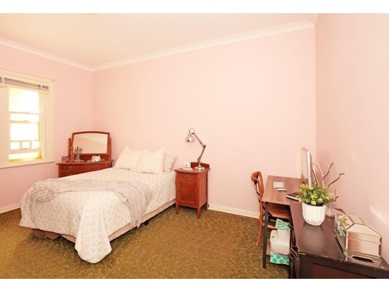 3 Golf Ave, Junee NSW 2663