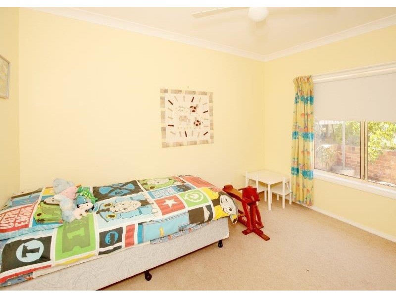 28-30 Cedric St, Junee NSW 2663