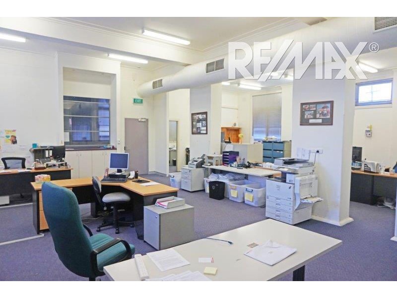 10 Belmore Street, Junee NSW 2663