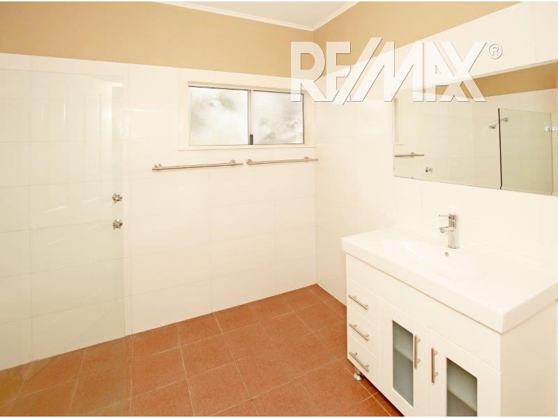 28 Thomas St, Junee NSW 2663