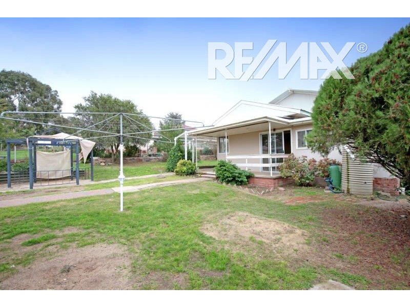 28 Thomas St, Junee NSW 2663
