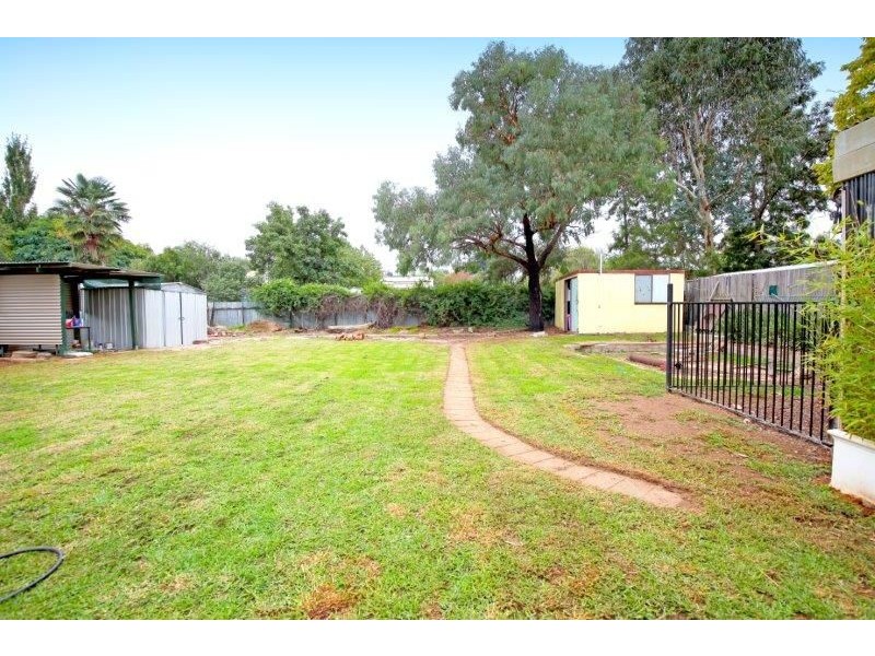 5 Marquis Street, Junee NSW 2663