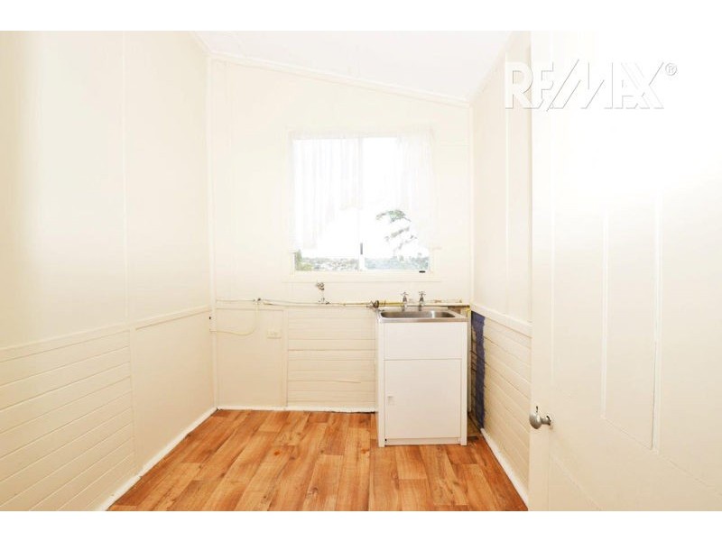 26 Fitzroy St, Junee NSW 2663