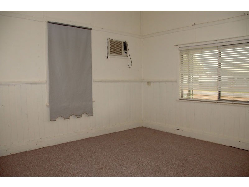 29 Ferrier Street, Lockhart NSW 2656