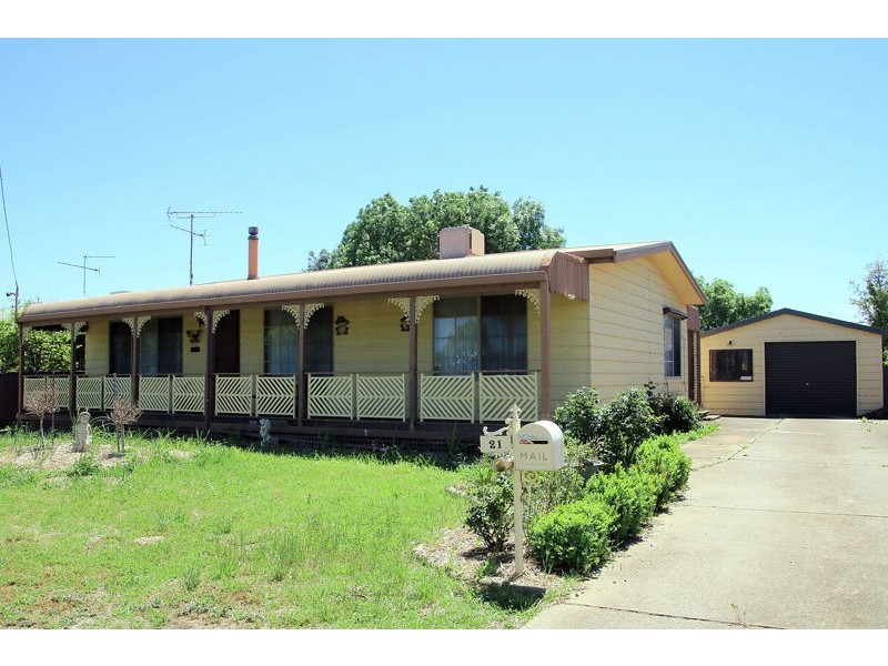 21 Galore Street, Lockhart NSW 2656