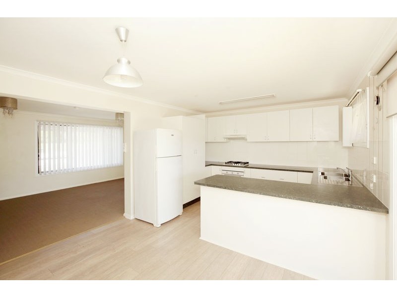 27 Percy St, Junee NSW 2663