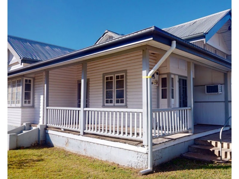 104 Main Street, Junee NSW 2663