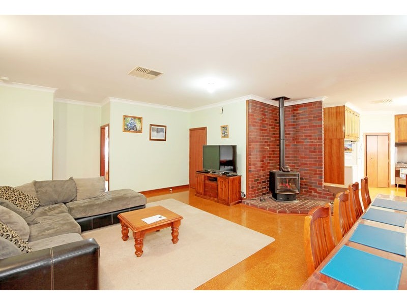 20 Hammond St, Junee NSW 2663
