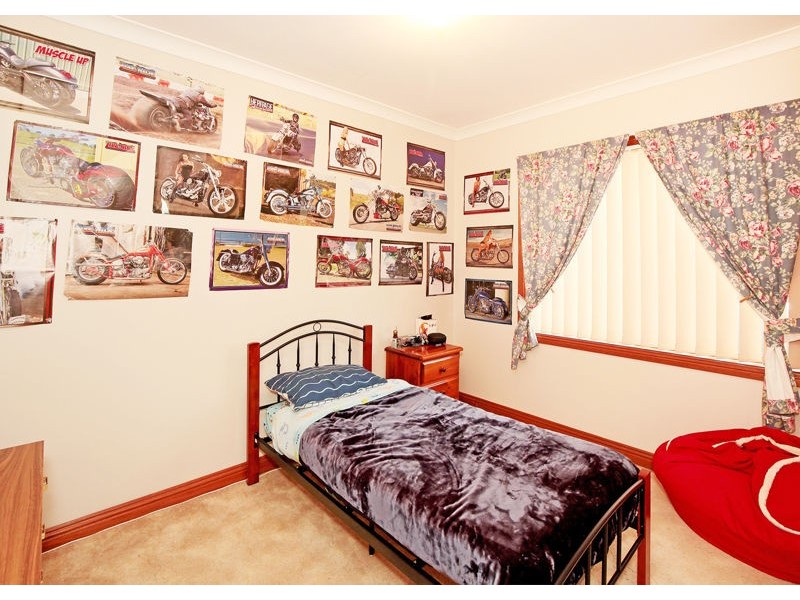 20 Hammond St, Junee NSW 2663