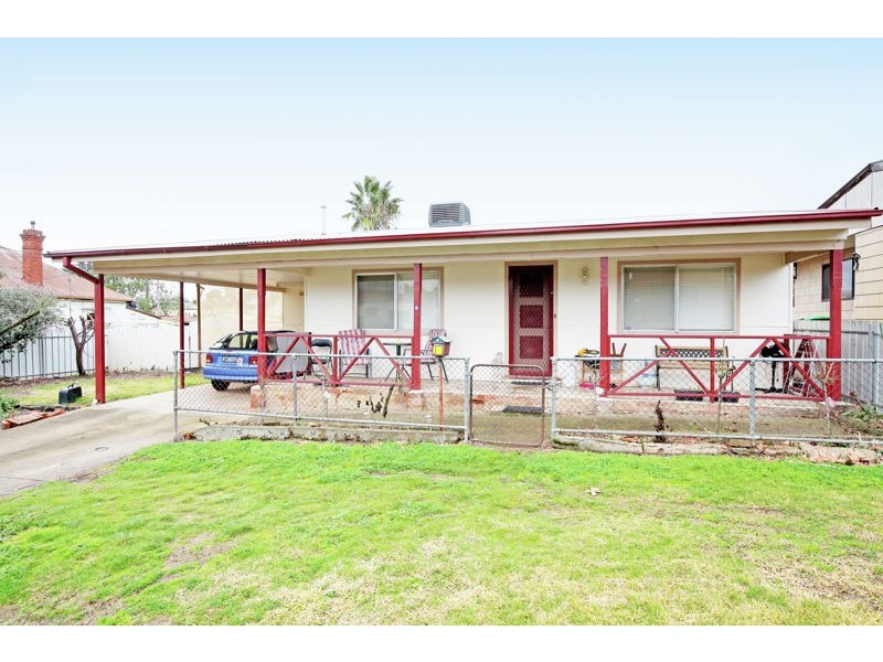 14 George Street, Junee NSW 2663