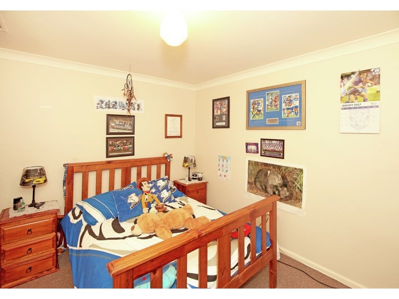14 George Street, Junee NSW 2663