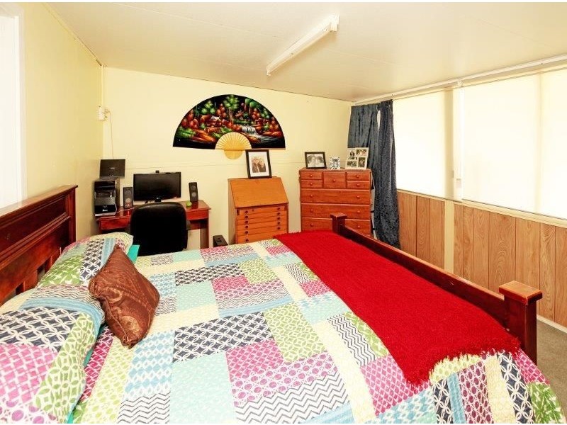 16 Elizabeth Street, Junee NSW 2663