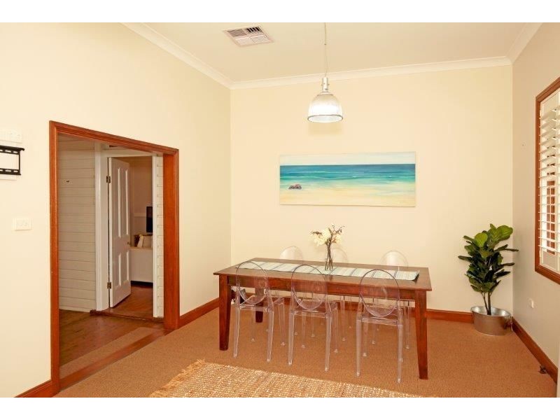 54 Commins St, Junee NSW 2663
