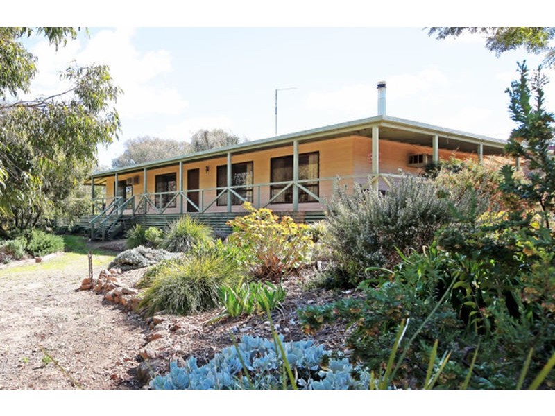 5920 Gundagai Rd, Junee NSW 2663