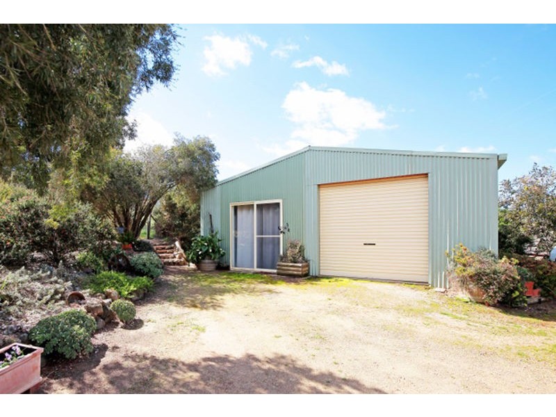 5920 Gundagai Rd, Junee NSW 2663