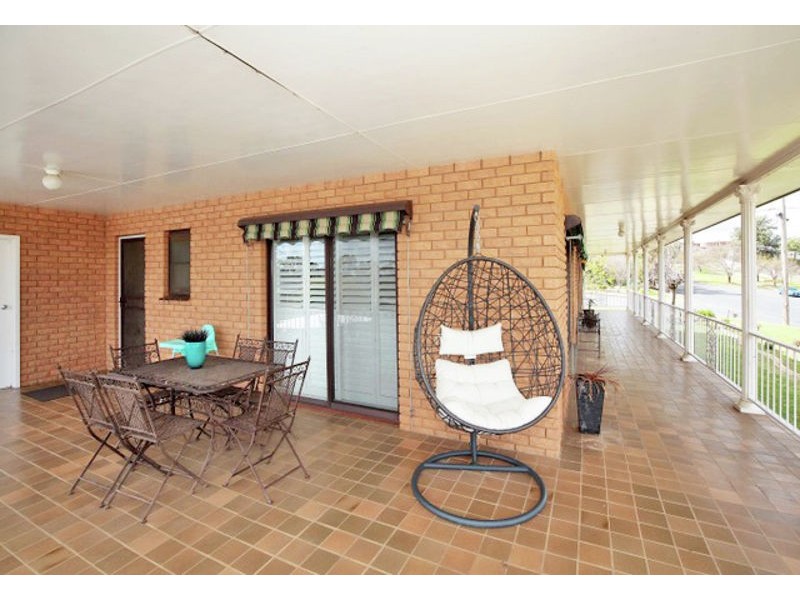 39 Bolton St, Junee NSW 2663
