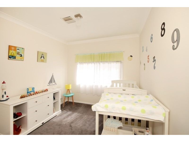 39 Bolton St, Junee NSW 2663