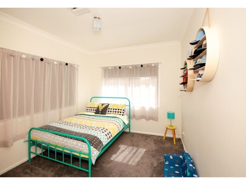 39 Bolton St, Junee NSW 2663