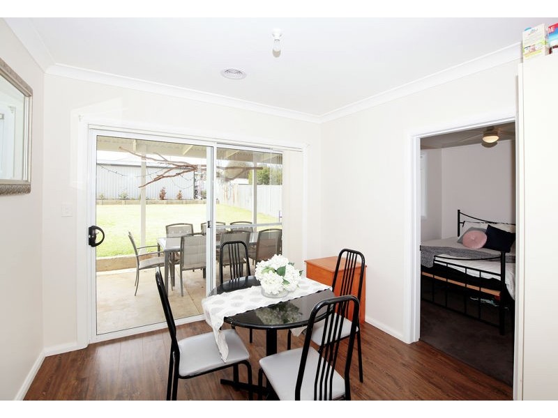 88 Main Street, Junee NSW 2663