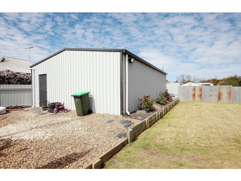 88 Main Street, Junee NSW 2663