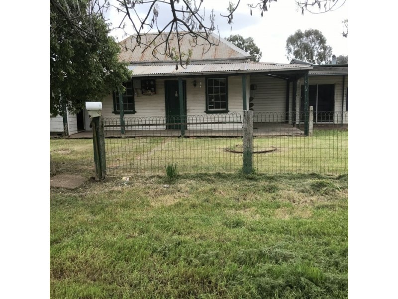 57 Reid Street, Lockhart NSW 2656
