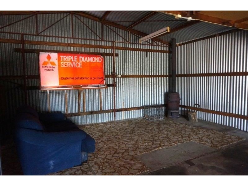 14 Lillian Street, Junee NSW 2663