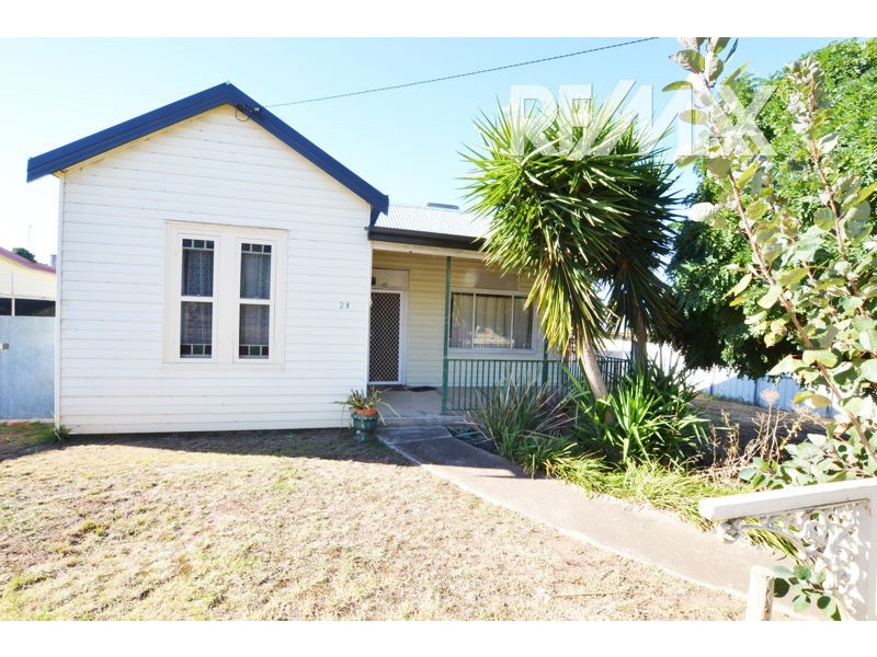 23 Percy Street, Junee NSW 2663