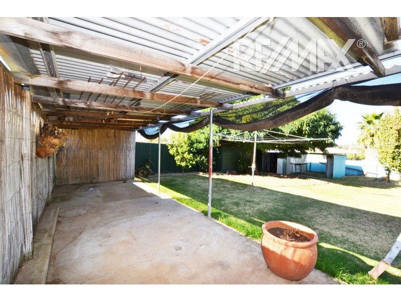 23 Percy Street, Junee NSW 2663