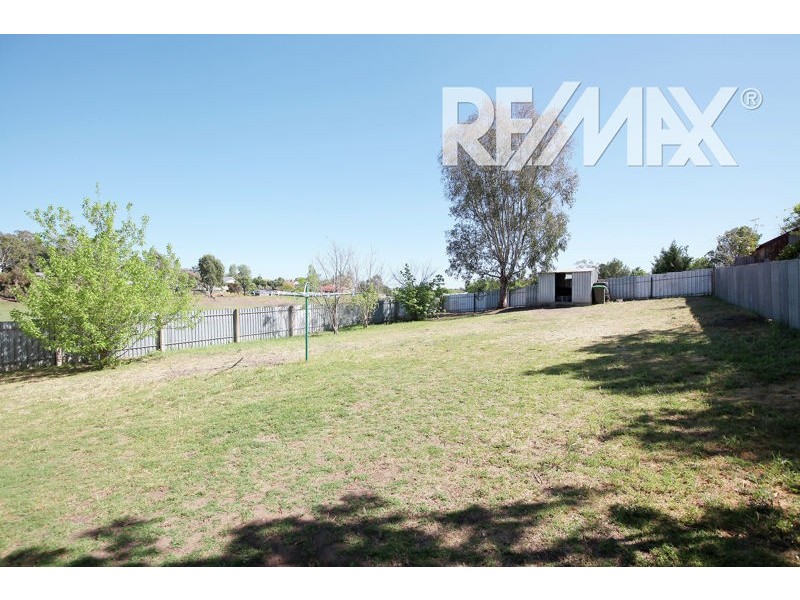 80 Hill Street, Junee NSW 2663