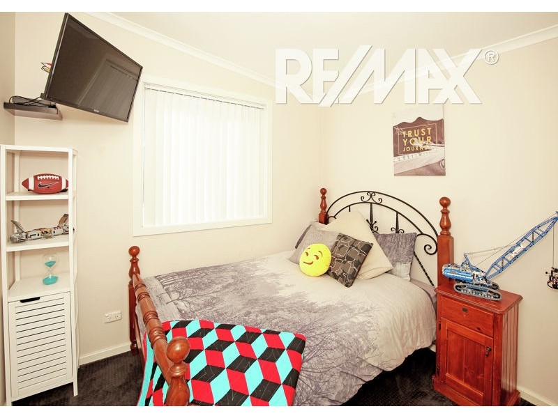 35 Regent Street, Junee NSW 2663