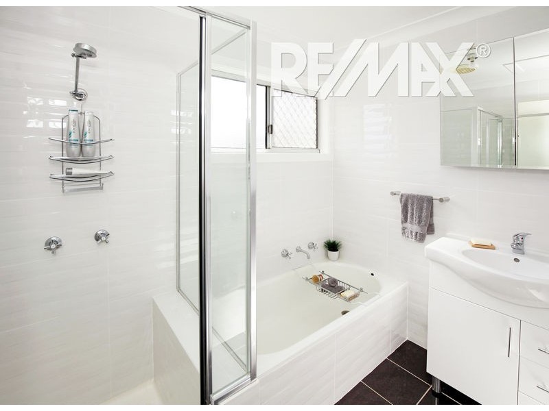 35 Regent Street, Junee NSW 2663