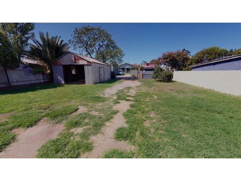 19 Elizabeth Street, Junee NSW 2663