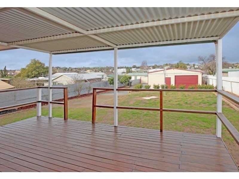 68 Joffre Street, Junee NSW 2663