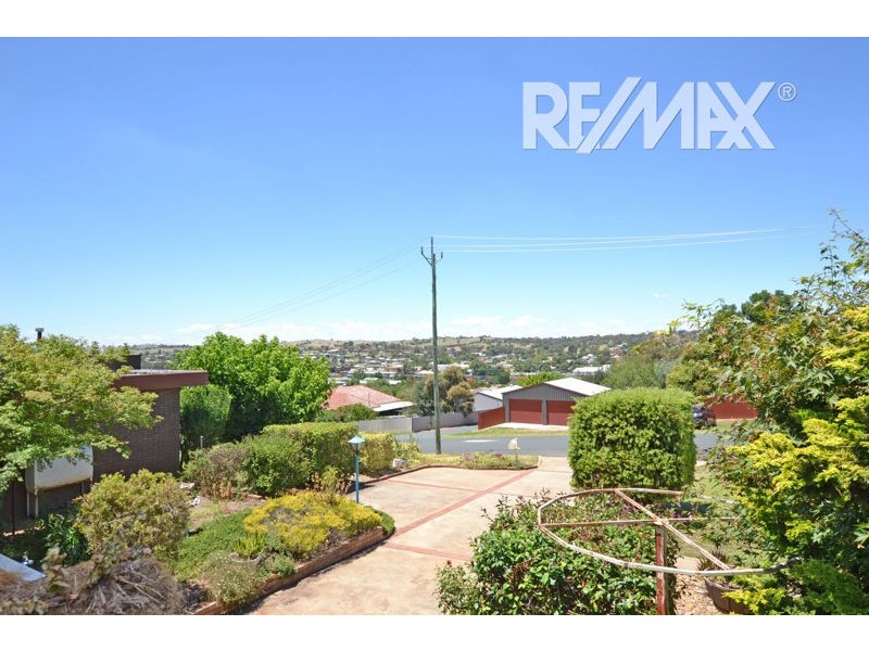 3 Kitchener Street, Junee NSW 2663