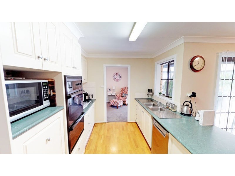 90 Hill Street, Junee NSW 2663