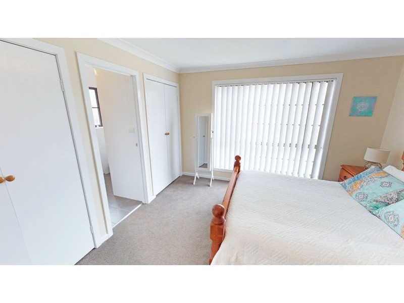 90 Hill Street, Junee NSW 2663