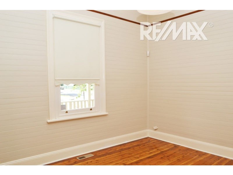 16 Wardle Street, Junee NSW 2663