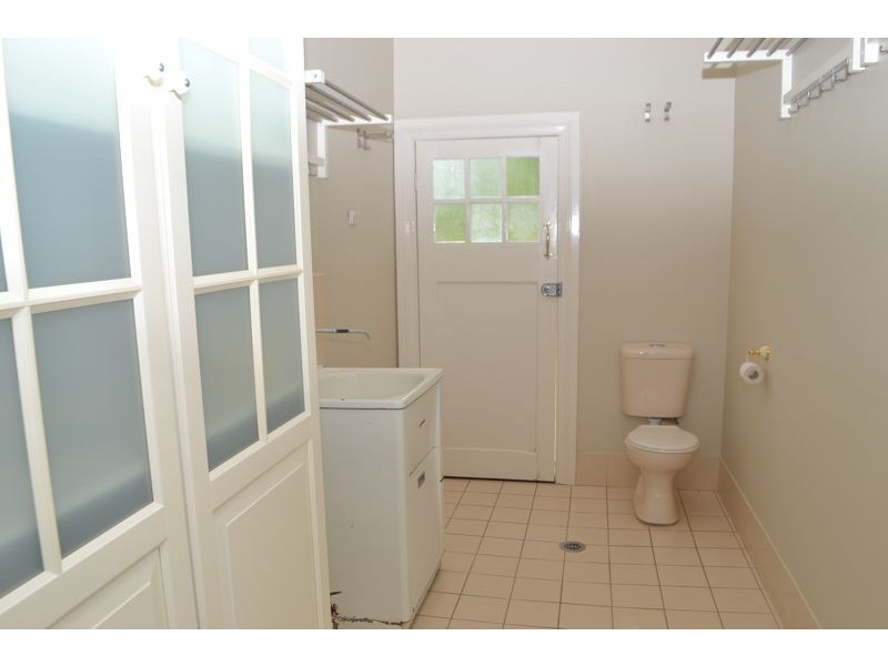 16 Wardle Street, Junee NSW 2663