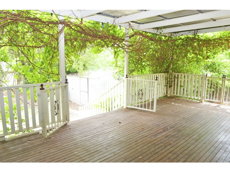 16 Wardle Street, Junee NSW 2663