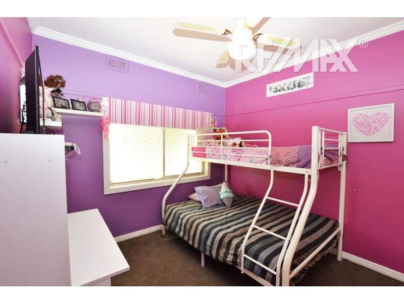 7 Gloucester Street, Junee NSW 2663