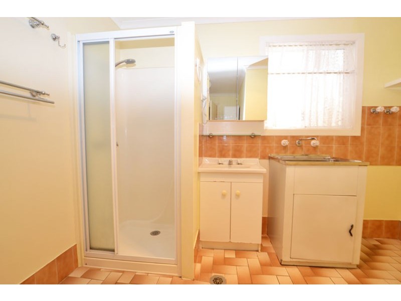 46 Regent Street, Junee NSW 2663