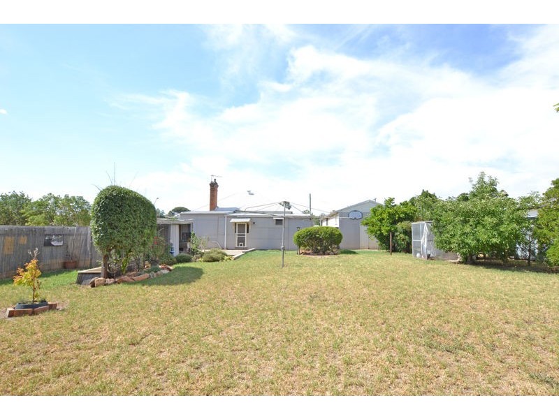 46 Regent Street, Junee NSW 2663