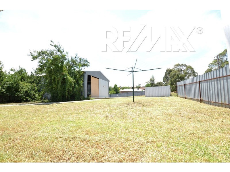 76 Lisgar Street, Junee NSW 2663