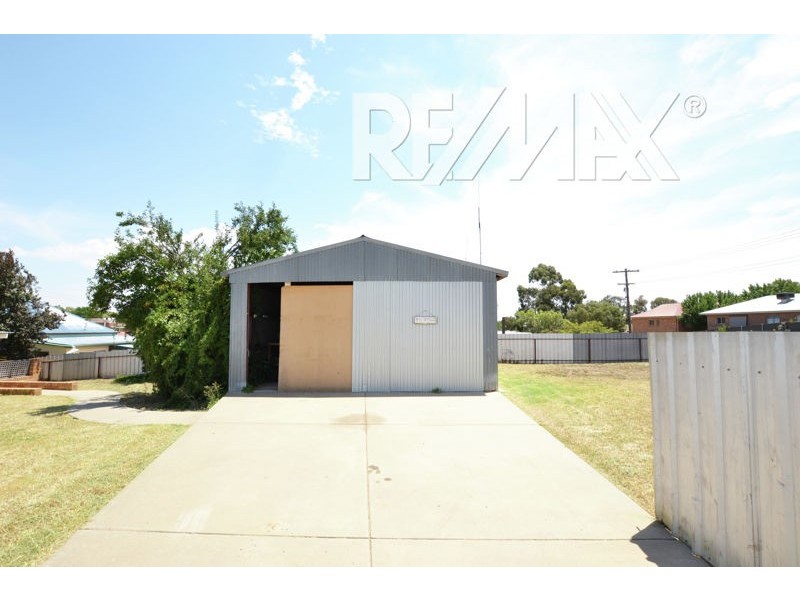 76 Lisgar Street, Junee NSW 2663
