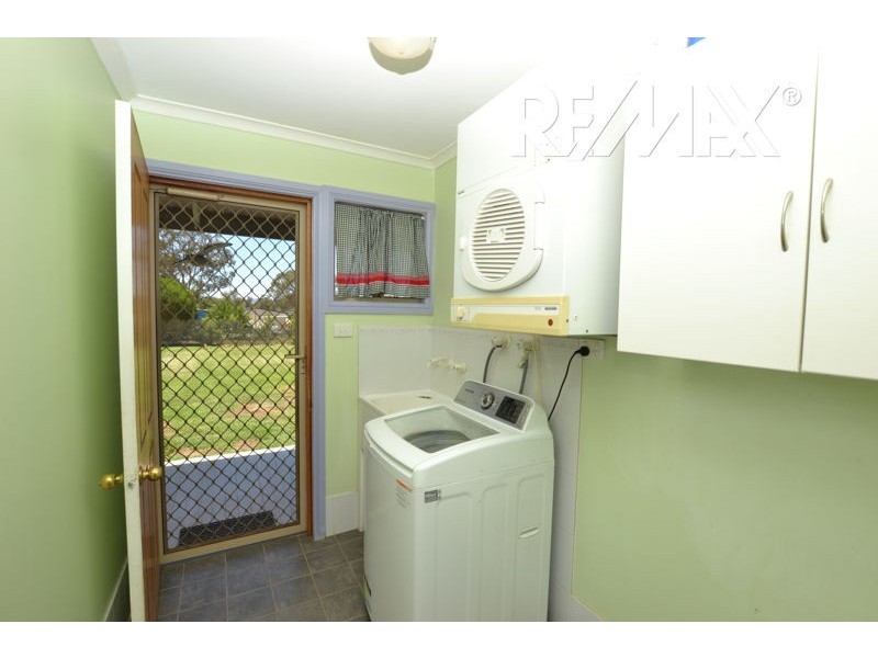 9-11 Howell Street, Junee NSW 2663