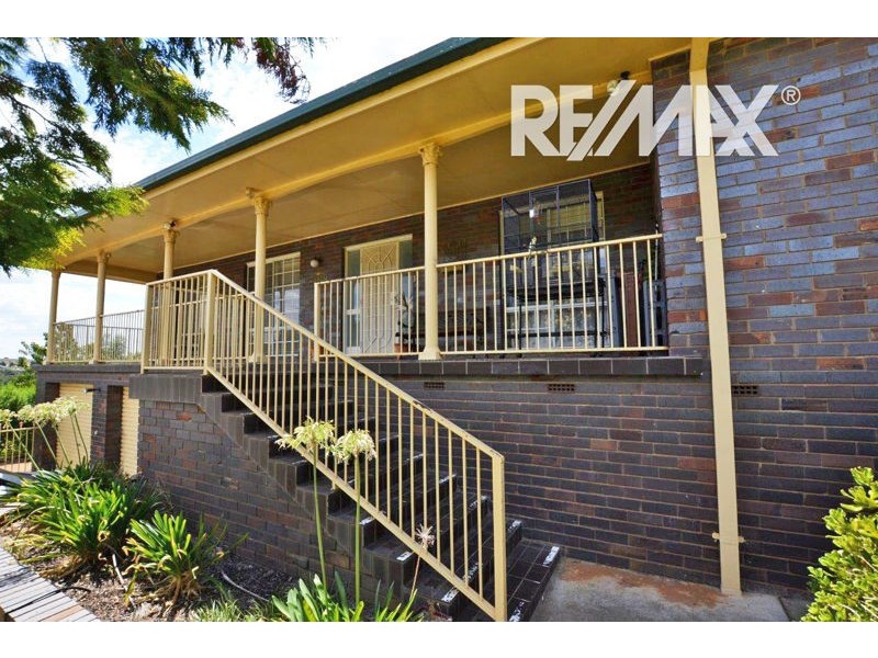 43 Pretoria Avenue, Junee NSW 2663