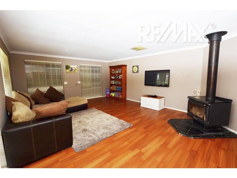 43 Pretoria Avenue, Junee NSW 2663