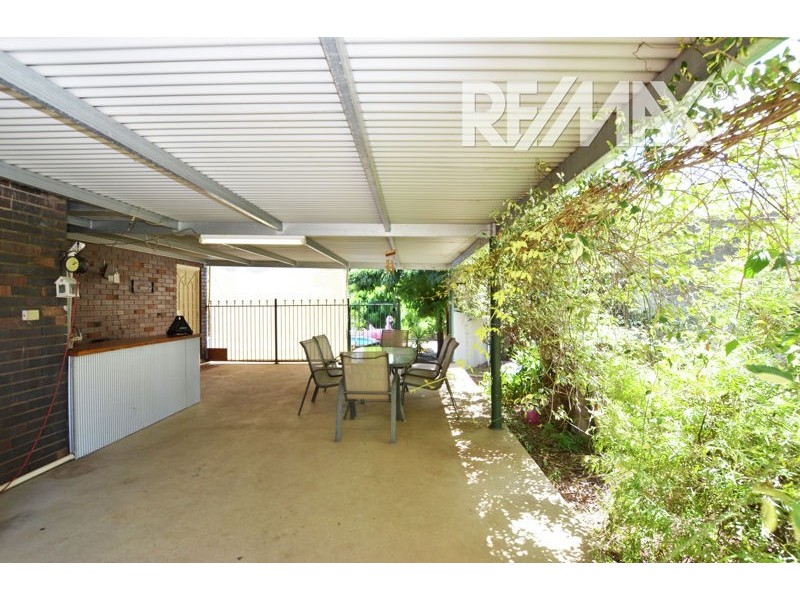 43 Pretoria Avenue, Junee NSW 2663