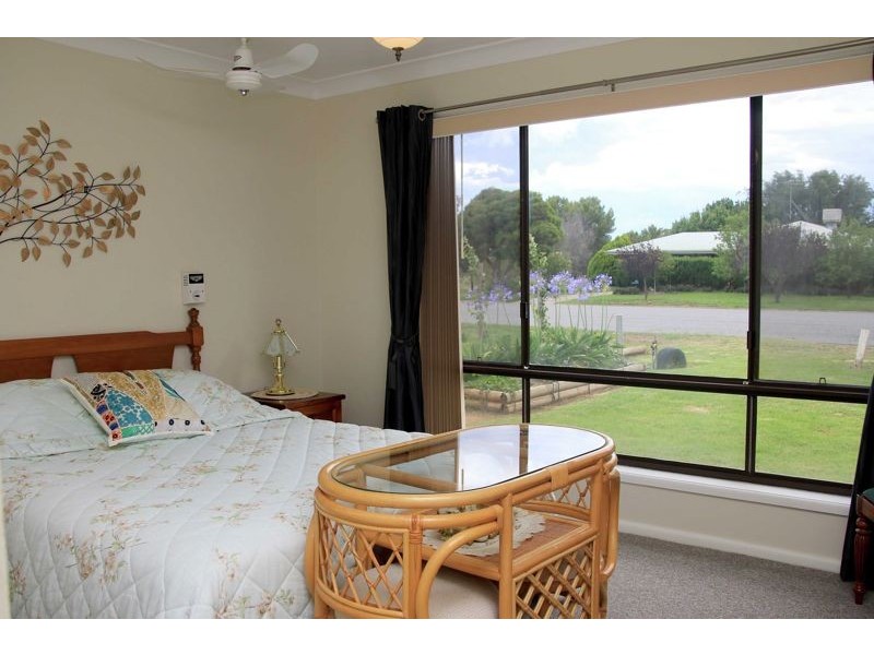 3 Ferrier Street, Lockhart NSW 2656